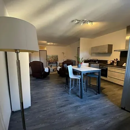 Domus Narbo Yourhosthelper * ナルボンヌ